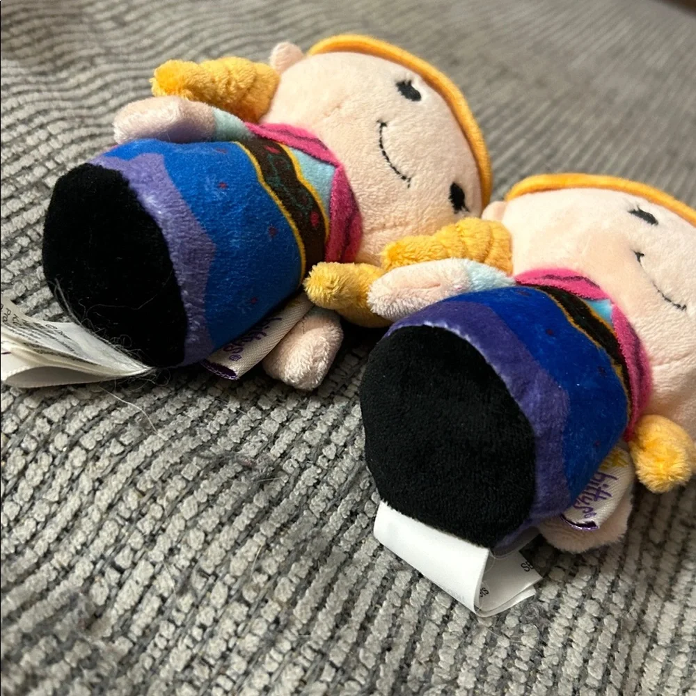 hallmark disney Itty Bittys Anna plushie dolls Frozen x2